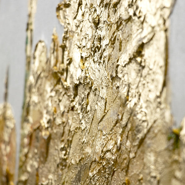 Detail goldener Minarette in strukturierter Maltechnik