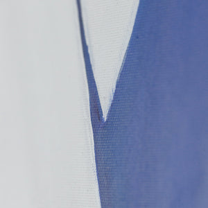 Detail abstrakte Linienfigur mit strukturiertem Pinselstrich