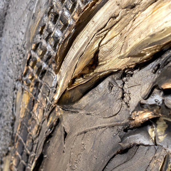 Strukturdetails mit Metallic-Effekt und Acrylfarbe