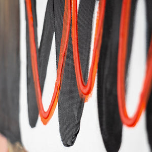 Nahaufnahme der roten Pinselstruktur auf Pop Art Leinwand