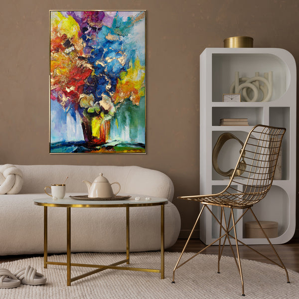 Farbintensive Wandkunst im eleganten Wohnraum