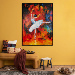 Wandbild mit Tänzerin im Wohnzimmer