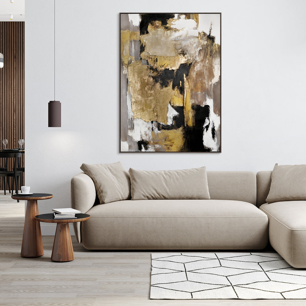 Wohnzimmerszene mit abstraktem Leinwandbild Goldtöne wanddeko wohnzimmer