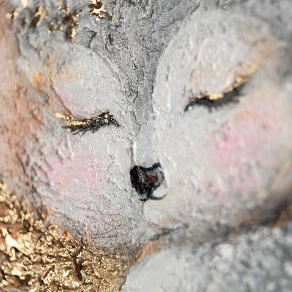 Nahaufnahme eines Prinzessinnen-Gesichts mit Krone