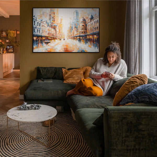 Wohnzimmer mit Stadtbild Acryl – moderne Wandkunst in Schwarzrahmen