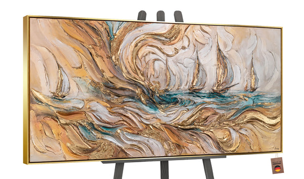 Abstrakte Segel auf Leinwand – edler Goldrahmen auf Staffelei