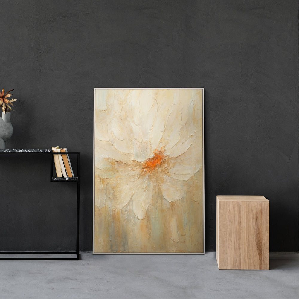 Abstraktes Leinwandbild mit Blütenstruktur