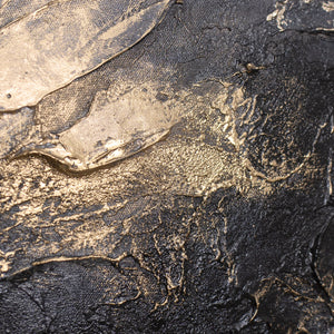 Reliefmalerei mit metallischem Schimmer